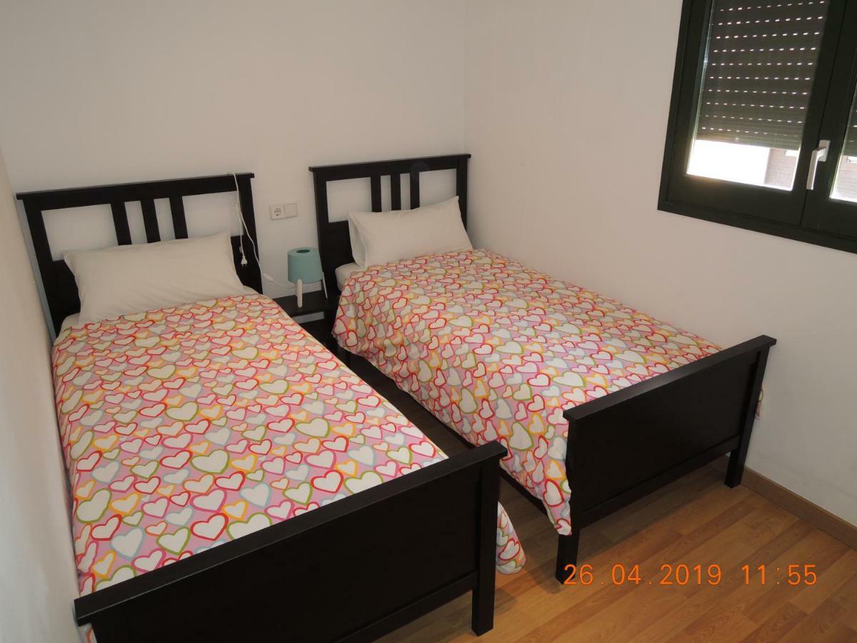Apartament Jasmine Appartamento Besalú Esterno foto