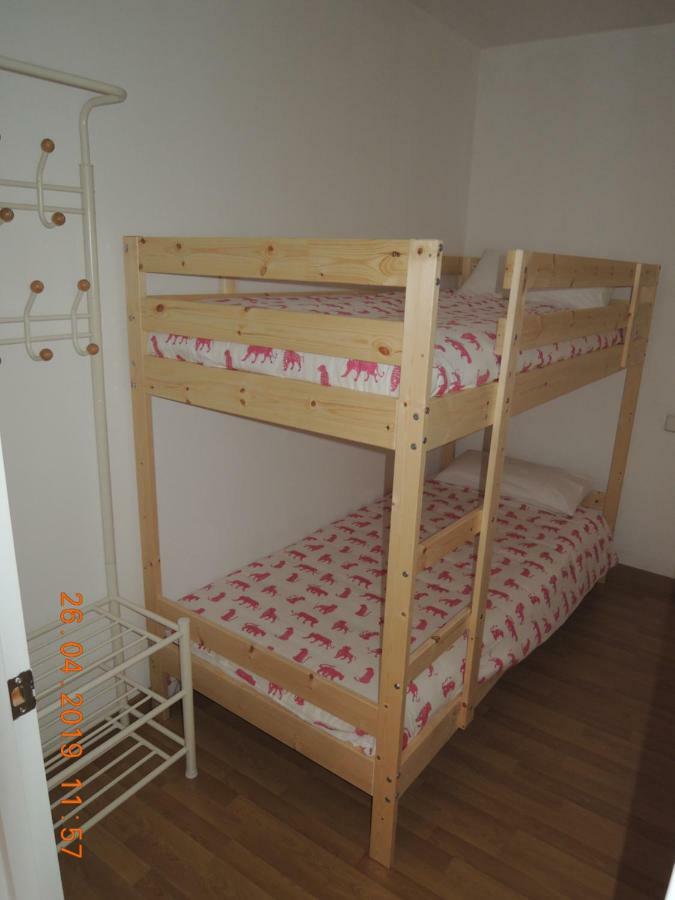 Apartament Jasmine Appartamento Besalú Esterno foto