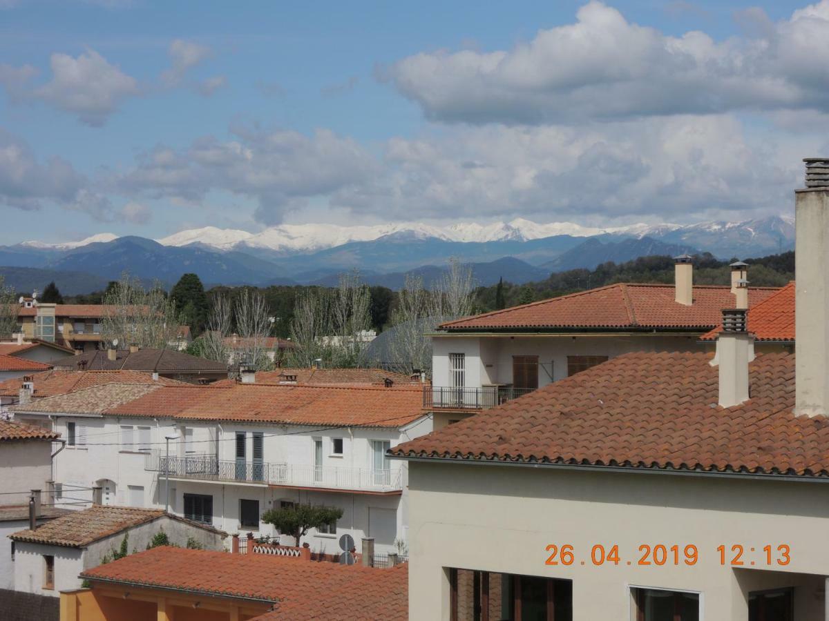 Apartament Jasmine Appartamento Besalú Esterno foto